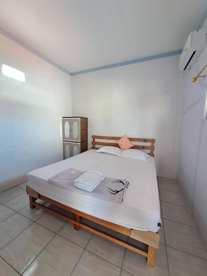 Azza Karimunjawa Hotel ภายนอก รูปภาพ